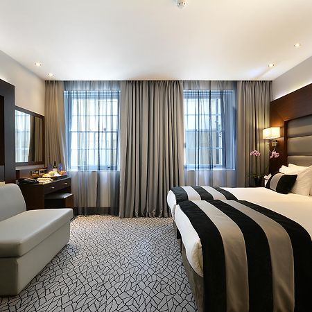 Отель Park Grand London Lancaster Gate Номер фото A room at the hotel