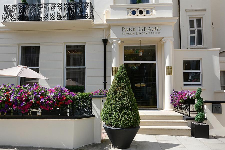 Отель Park Grand London Lancaster Gate Экстерьер фото Park Gstaad London