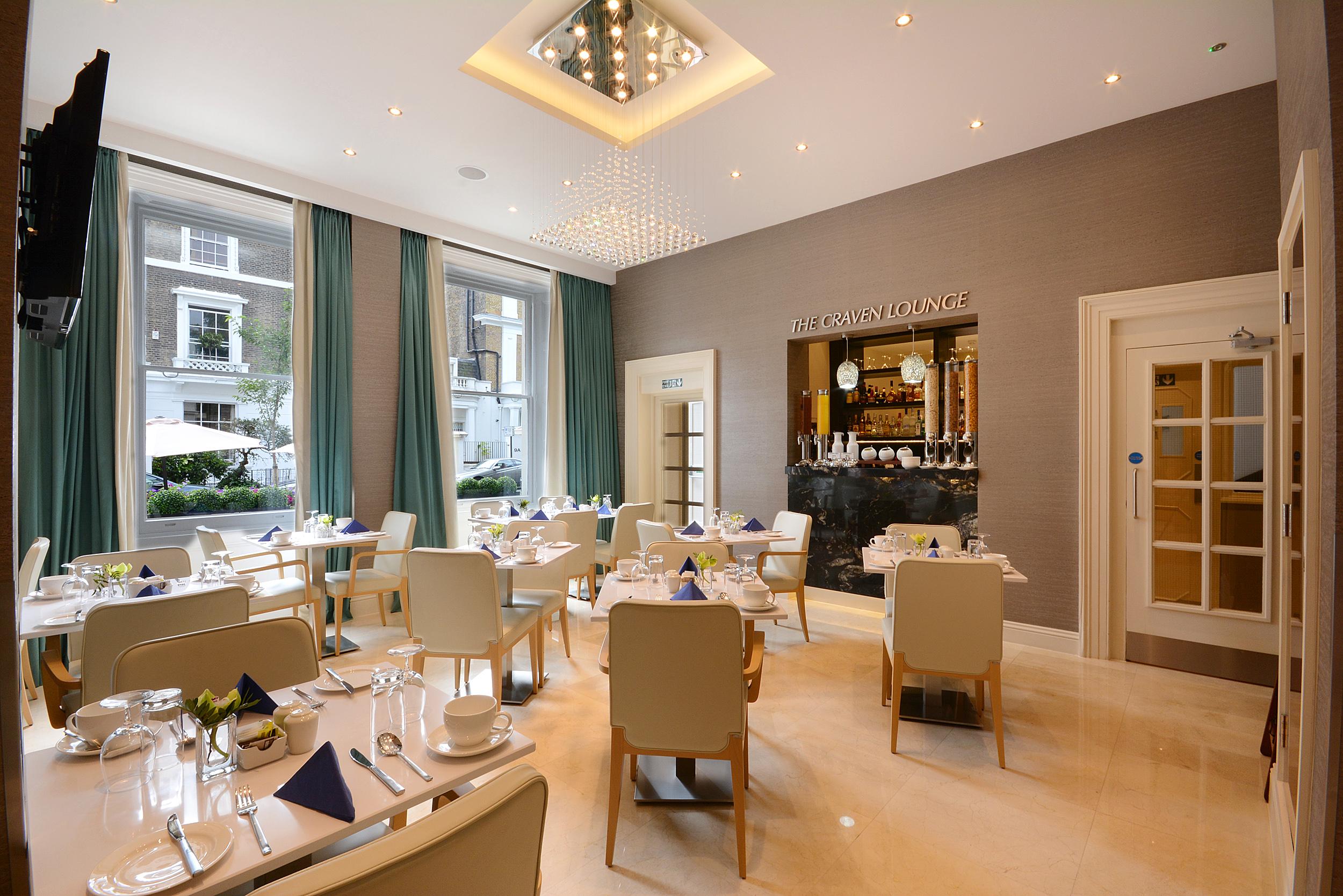 Отель Park Grand London Lancaster Gate Экстерьер фото The dining room at the Royal Society