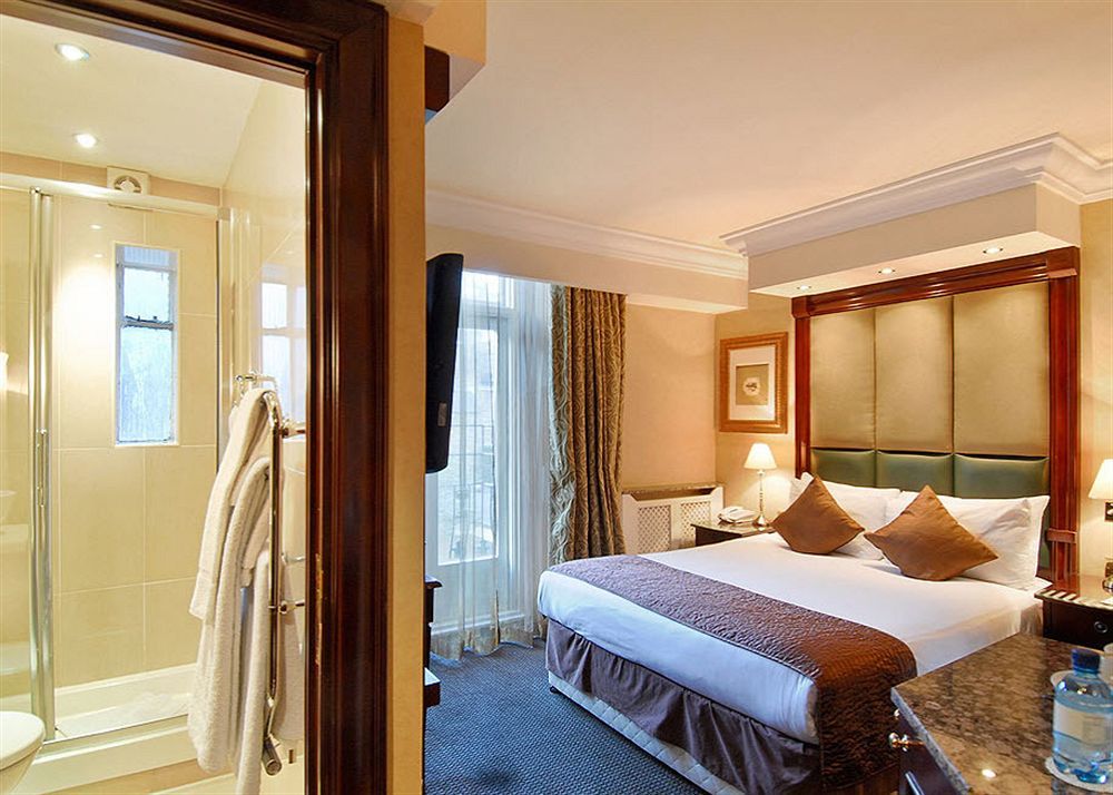 Отель Park Grand London Lancaster Gate Экстерьер фото A room at the hotel